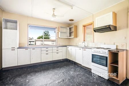 “Affordable 4-Bedroom Home in Convenient Marsden Park Location” - Photo 2