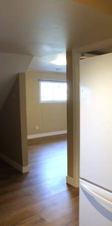 Cozy 2-Bedroom, 1-Bath Suite for Rent – All Utilities Included! - Photo 1