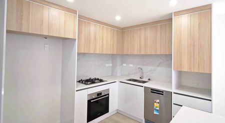 Brand New 3 Bedroom, 2.5 Bathroom in Beach Haven - Photo 3