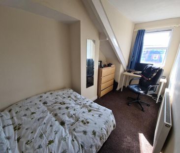 3 bedroom house to rent - Photo 3