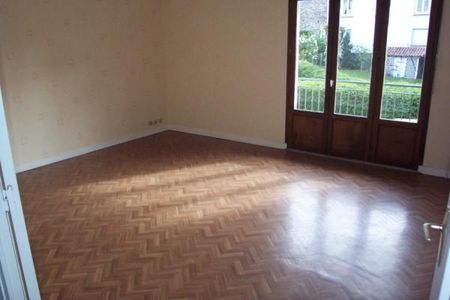 Location Appartement 3 pièces 65m² MONISTROL SUR LOIRE 43120 - Photo 4