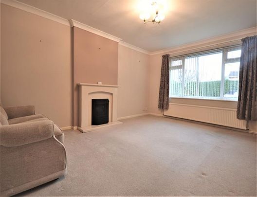 2 Bedroom Semi Detached Available Arranging tenancy - Photo 1