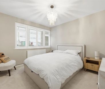 2 Bedroom Flat - Garden - Photo 5