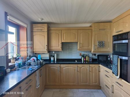 3 bedroom terraced house to rent - Photo 4