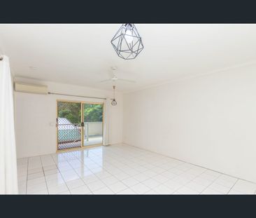 5/150 Pease Street, Manoora, Qld 4870 - Photo 4