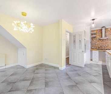 3 bedroom bungalow to rent - Photo 2