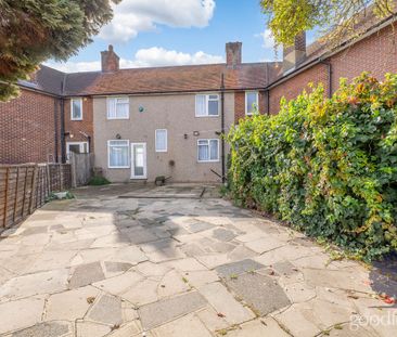 Wrythe Lane, Carshalton, SM5 - Photo 5