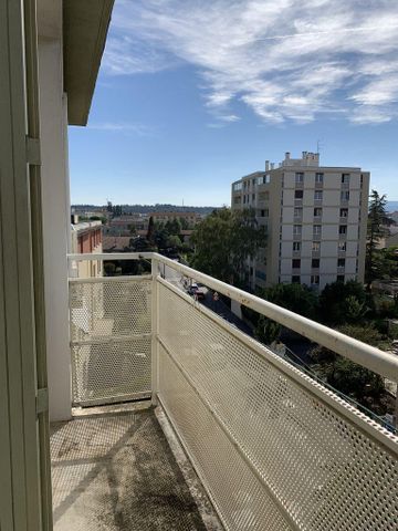 Location Appartement 3 pièces 44m² VALENCE 26000 - Photo 3