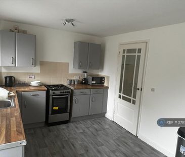 1 bedroom in a house share to rent - Photo 5