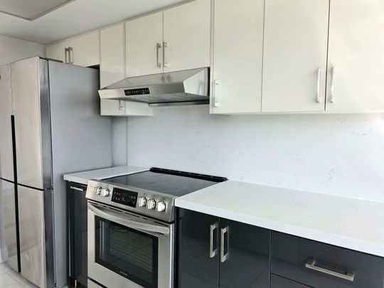 For Lease - 330 Alton Towers Circle Unit# Ph206, Toronto, Ontario - Photo 1