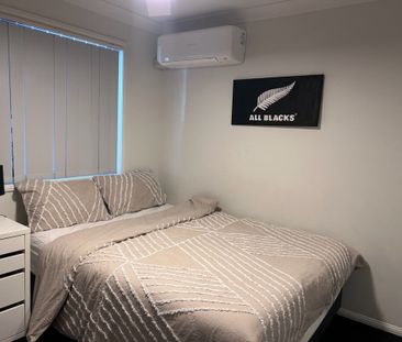 Hillcrest - Photo 1