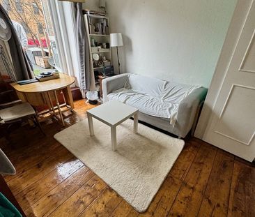 1 Bed Flat, Camden High Street, NW1 - Photo 4