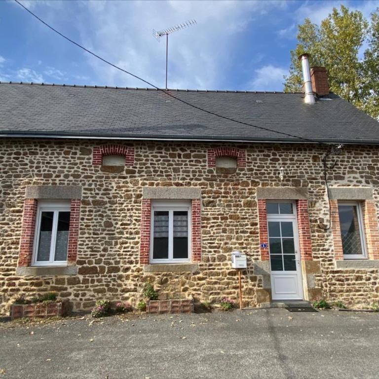 A LOUER - MAISON EN CAMPAGNE - JUVIGNE - Photo 1