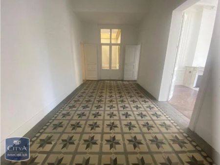 Appartement à louer 4 pièces 145.6m² - Photo 2