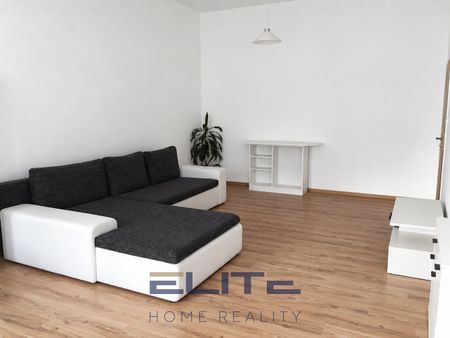 Pronájem bytu 2+kk 67 m² - Photo 3