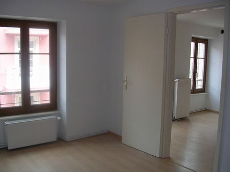 Location Appartement 1 pièce 35m² SARREGUEMINES 57200 - Photo 5