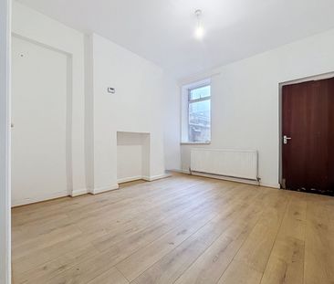 3 Bedroom - Photo 1
