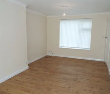 Conifer Crescent, Clifton, Property for rent - Photo 2