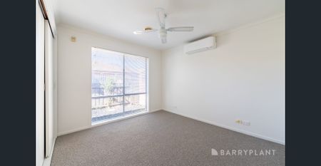 Low-maintenance living meets everyday convenience in this terrific home set in the heart of Mill Park. - Photo 4