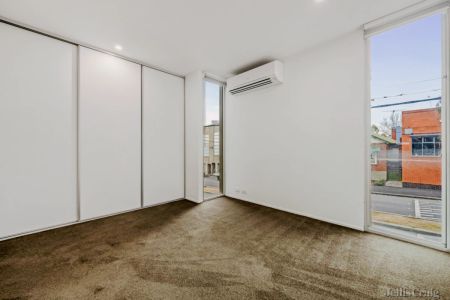 2 Bed, 2 Bath - Photo 2