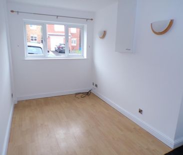 3 bedroom detached house to rent - Photo 3