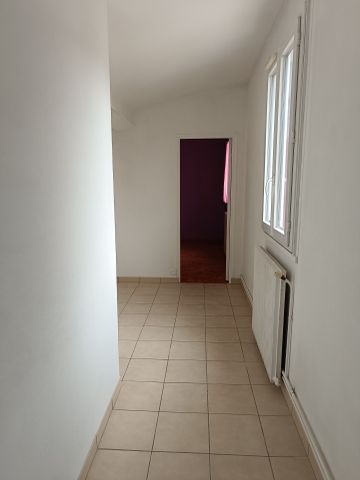Location Appartement 2 pièces 25m² CHENNEVIERES SUR MARNE 94430 - Photo 4