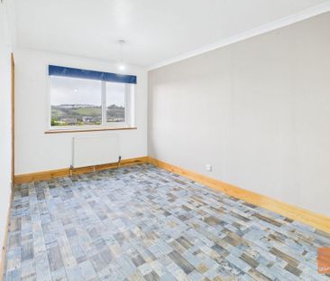 5 bedroom semi-detached house to rent - Photo 3