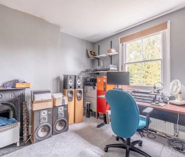 2 bedroom maisonette to rent - Photo 5