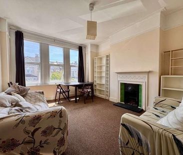 Wakefield Road, N11 - Photo 2