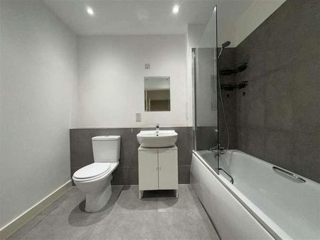 Imperial Drive, Harrow, HA2 - Photo 3