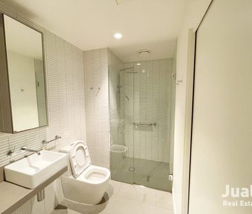 Modern Light-Filled 2 Bedroom Apartment at Spencer - Photo 5