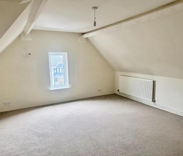 3 bedroom end of terrace house to rent - Photo 6