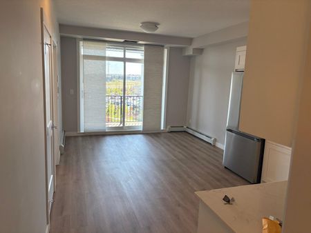 Condo in NW - Photo 3