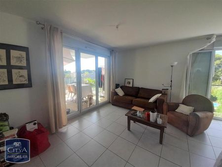 Location Appartement 3 pièces 61m² LE CANNET 06110 - Photo 2