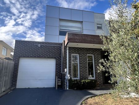 1/28 Pickett Street, Reservoir VIC 3073 - Photo 3