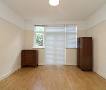 4 bedroom semi-detached house to rent - Photo 6