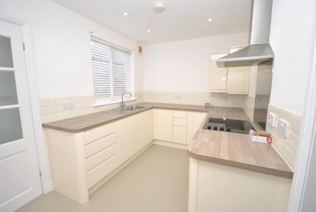 2 bedroom terraced house to rent - Photo 5