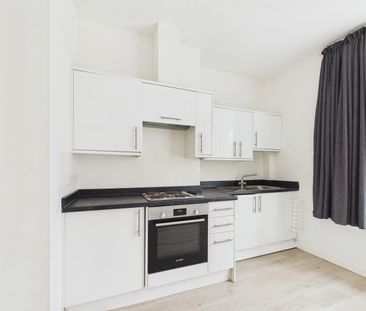 41 High Street, Camberley - 1 bedroomProperty for lettings - Seymours - Photo 1