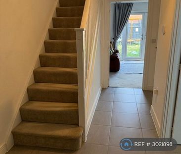 2 bedroom semi-detached house to rent - Photo 1