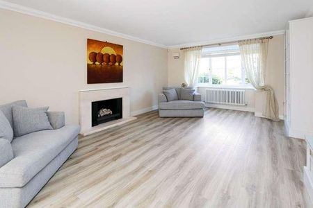 Stewart Close, Chislehurst, Kent, BR7 - Photo 2