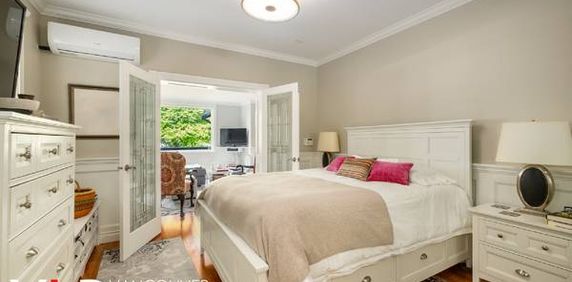 Kitsilano - Executive Large Suite, Close to beach - Available Now - Photo 2