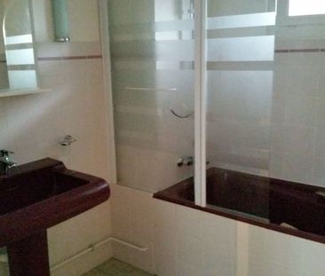 Location Appartement 3 pièces 64m² - Photo 4