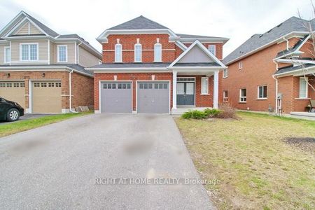 Detached Home For Lease | E8123542 - Photo 5