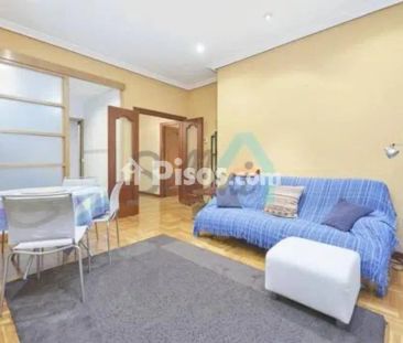 Piso en alquiler en Centro - Photo 2