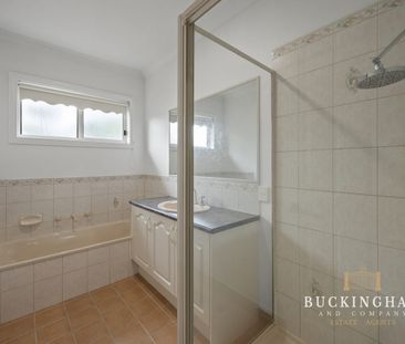 Stylish & Low-Maintenance Living in Prime Greensborough Location - Photo 6