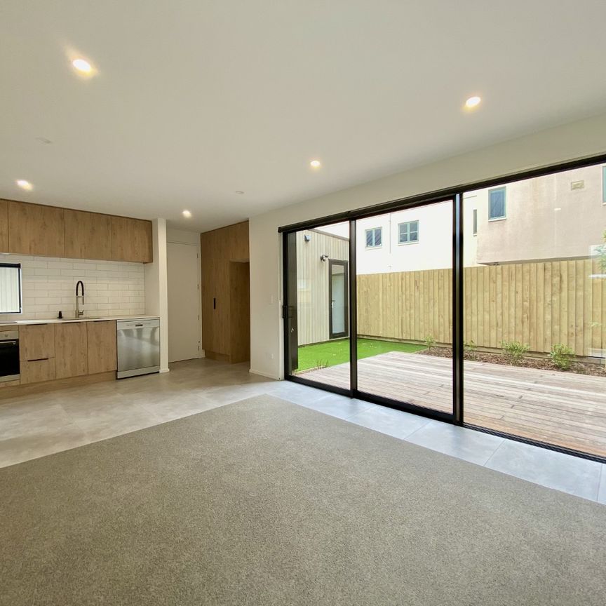 2/303 Hereford Street, Central City, Christchurch - Photo 1