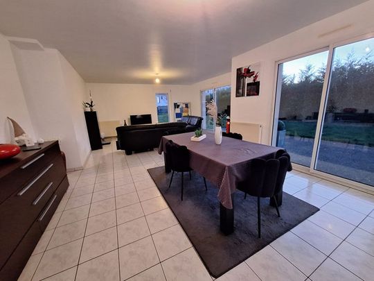 Maison 5 pièces – 117 m² environ à Saint-Avé (ref : 29912) - Photo 1