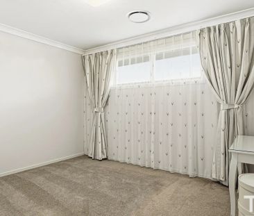 Modern Comfort and Family Elegance - Photo 6