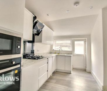 3 bedroom terraced house to rent - Photo 5