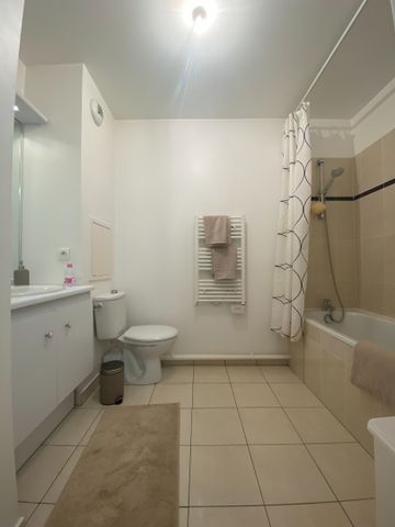 Location Appartement 1 pièce 29m² - Photo 5